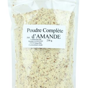 Amande en poudre complète