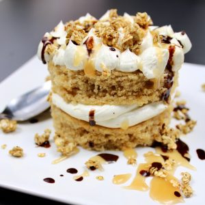 Dessert caramel tonka